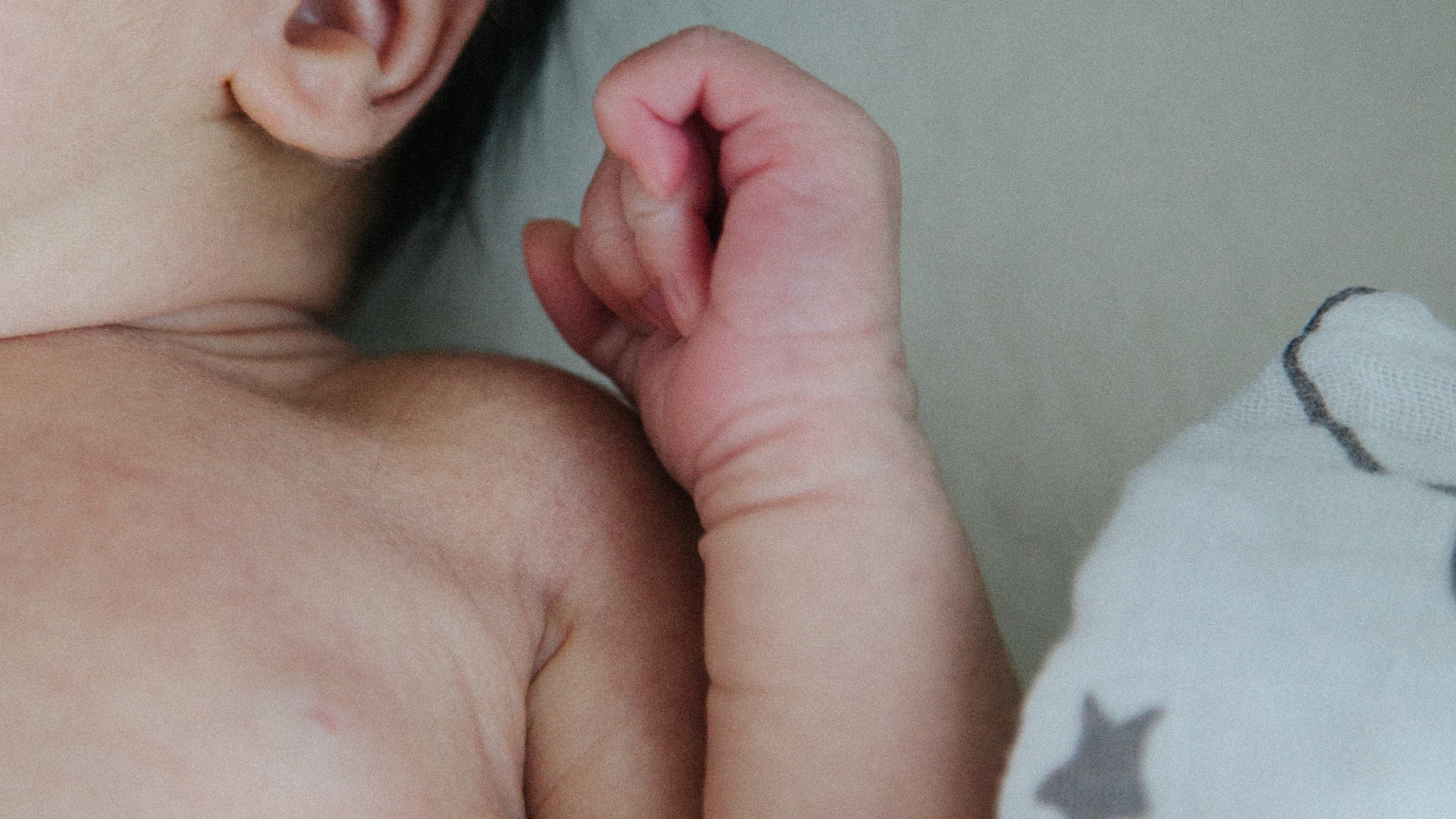 La veilleuse-bébé : un allié pour la sécurité et le bien-être de votre enfant