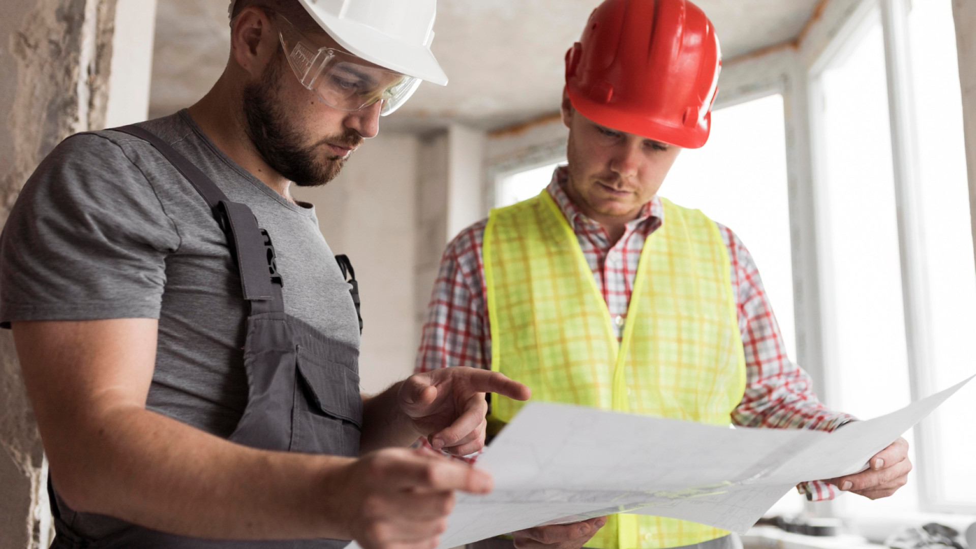 Rénover votre maison : pourquoi faire appel à un expert en structure est essentiel ?